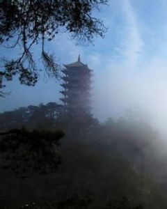 縉雲山