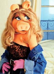 MISS PIGGY