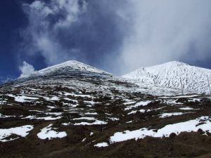 雲嶺白茫雪山