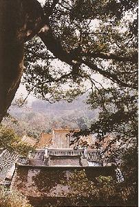 馬嘶岩(寺)