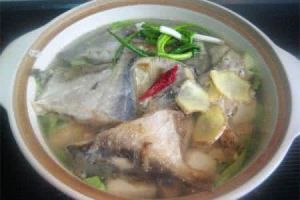 鯧魚蠶繭湯
