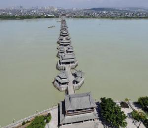 湘子橋[中國四大古橋之一]