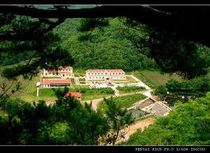 福滿生態溝2004年被評為全國首批農業旅遊示範點，是國家AAA級旅遊景區。