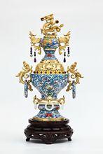 馬福良大師作品《龍鳳呈祥熏》