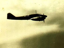 百式司令部偵察機，又稱百式司偵、新司偵，正式編號ki-46，為舊日本陸軍的復座偵察機。由三菱重工業設計製造，設計負責人為久保富夫工程師。作為九七式司令部偵查機的後繼機種而從1940年開始使用，盟軍的官方代號為Dinah。