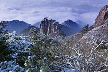 蒙山·鷹峰奇觀