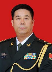 李雷[黑龍江省委常委、省軍區司令員]