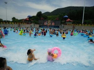 南京歡樂水魔方水上樂園