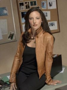 Lola Glaudini