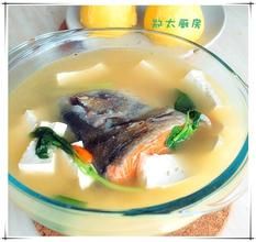 三文魚海鮮凍豆腐湯