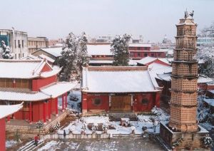 陸良大覺寺千佛塔