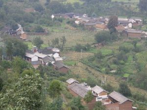 鍾英寶豐寺村