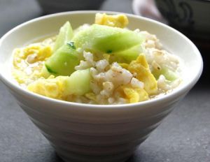 黃瓜雞蛋糙米粥