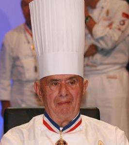 保羅·博屈茲 保羅·博屈茲