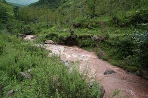 銅廠溝自然村河流