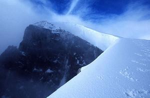 哈巴雪山