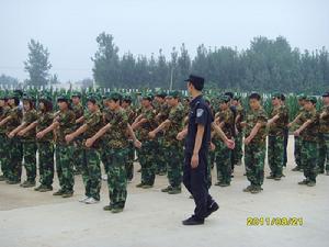 軍事化訓練，增強體質，養成良好習慣