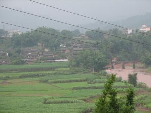 上下東邊村