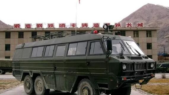 滬陵CXL02型邊防巡邏車