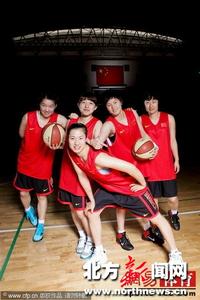 中國女籃拍攝官方宣傳照