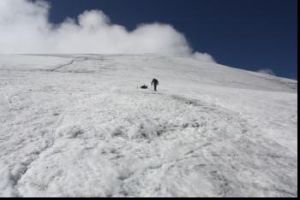 哈巴雪山攀登