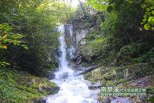 森林 瀑布 風景 山水 溪水 小河 山峰 雪景