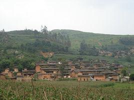 小河邊村[新平縣水塘鎮水塘村民委員會下轄村]