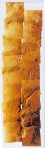 1976年，“海盜2號”探測器從火星上空拍攝的十多張火星局部地區的傳真照片