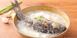 鯽魚湯 