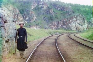 尤留贊河畔為西伯利亞鐵路工作的扳道工