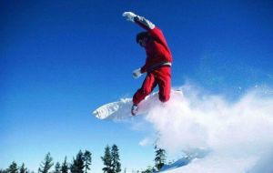 沐陽新河生態滑雪場