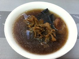 肉絲什錦滷湯