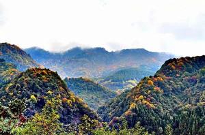 雞冠山[四川崇州雞冠山]