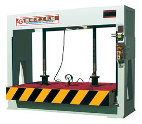 青島西城木工機械冷壓機
