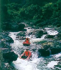 方正響水河漂流旅遊區