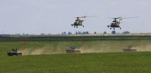 7月21日，俄方直升機在中方步兵戰車的配合下發起攻擊