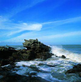 江山半島[中國大陸海岸線最南端的北部灣畔]