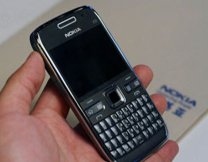 NOKIA E72