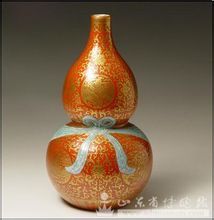 清光緒珊瑚釉描金團鳳葫蘆瓶