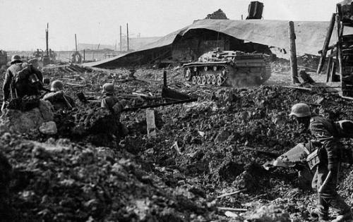 史達林格勒戰役德軍就損失150萬？蘇德傷亡比近3:1，說明了一切！