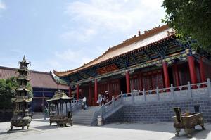 清泉寺大雄寶殿