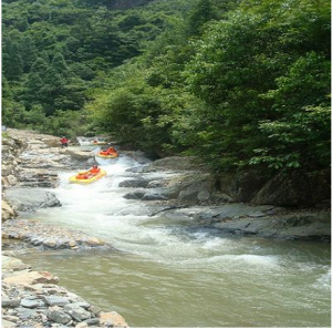 千島湖龍潭峽谷漂流