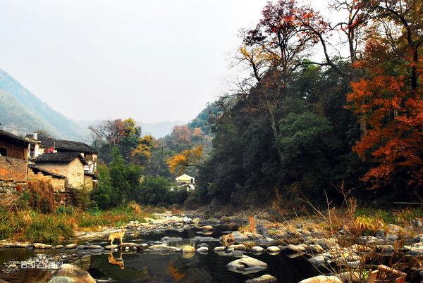 黃山區湯池鎮風光