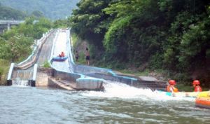 芷江茅叢河漂流