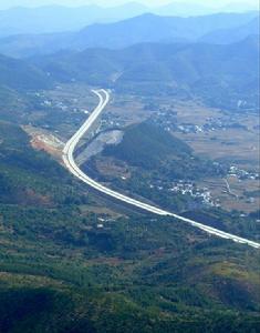 岑梧高速公路牛嶺界隧道南側（航拍）