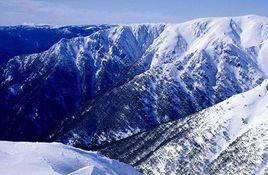 大雪山[四川省西邊的高大山脈]