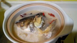 魚頭海帶豆腐湯