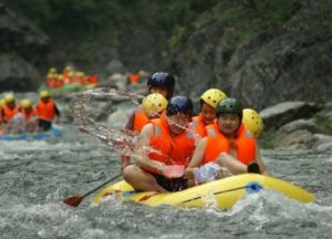 靈山大峽谷漂流