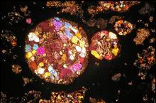 顯微鏡下的隕石