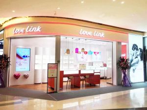 升級之後love link門店形象實體店